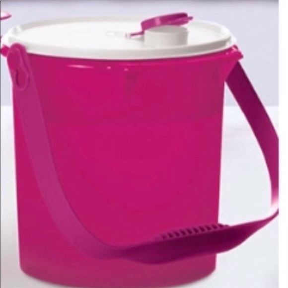 Tupperware Bucket Easy Go 5 Liter - Picture 4 of 5